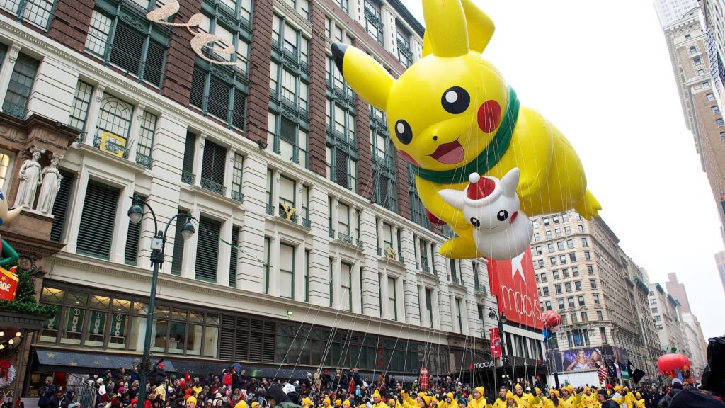 pikachu balloon in macy's thanksgiving day parade